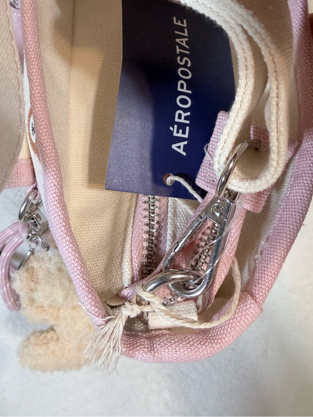 Aeropostale Teddy Bear Hearts Mini Tote Coin Purse Bear Aero Charms -NWT - Viral - Picture 7 of 16